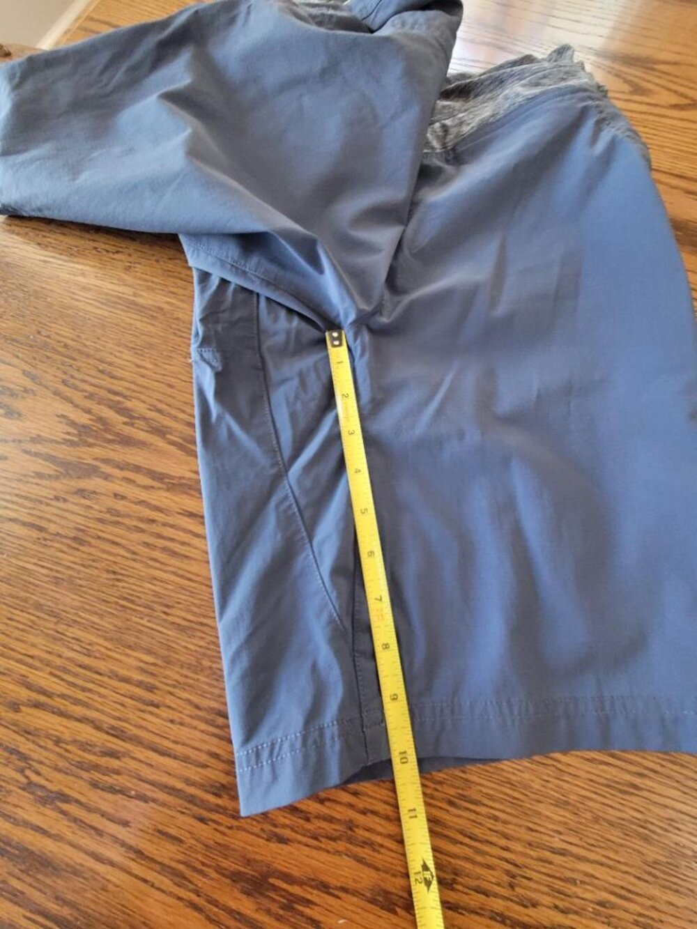 Duluth Trading Women's Armachillo Shorts, Size 14 - Picture 4 of 7